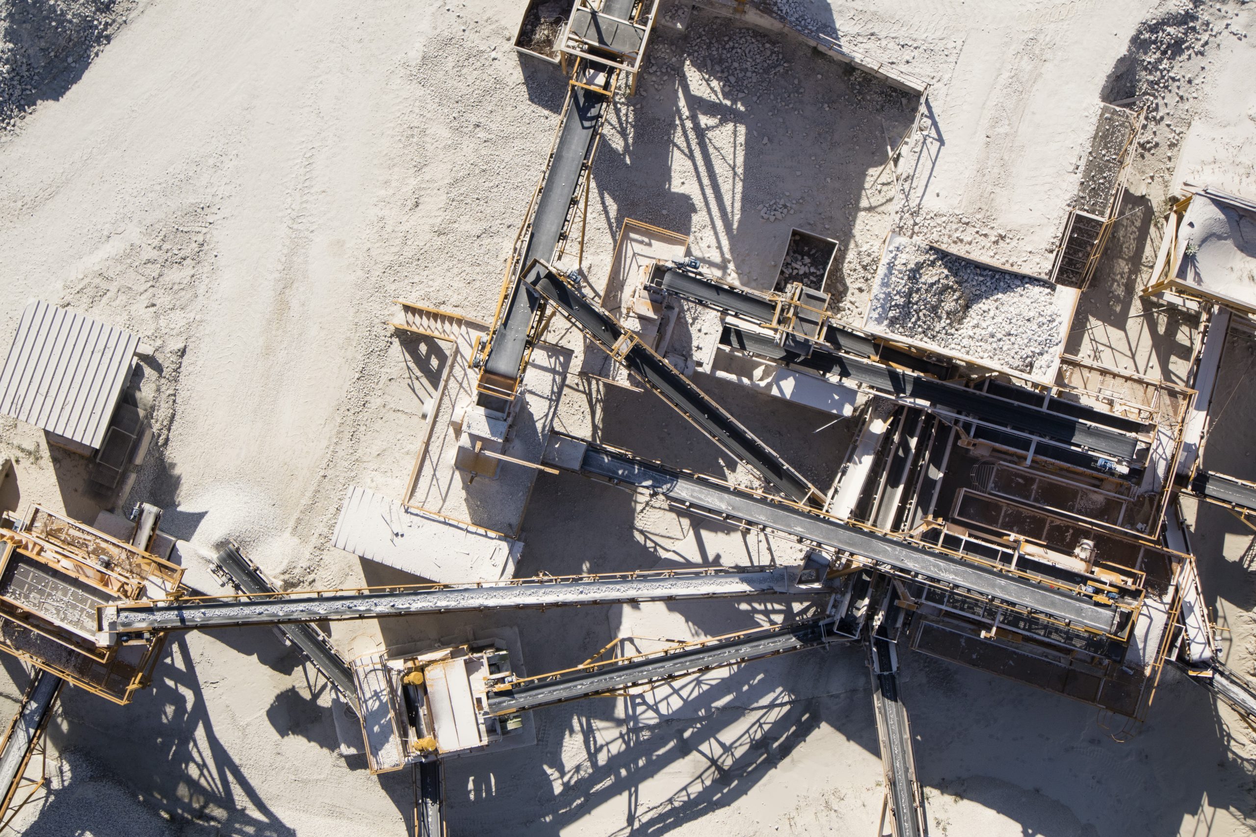 Photography with the use of the building aggregate drone